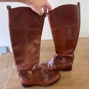 Tory Burch size 5.5 boots, see pics